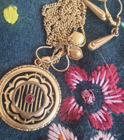 symbolbild hinterlassenschaft todesfall trauerbegleitung